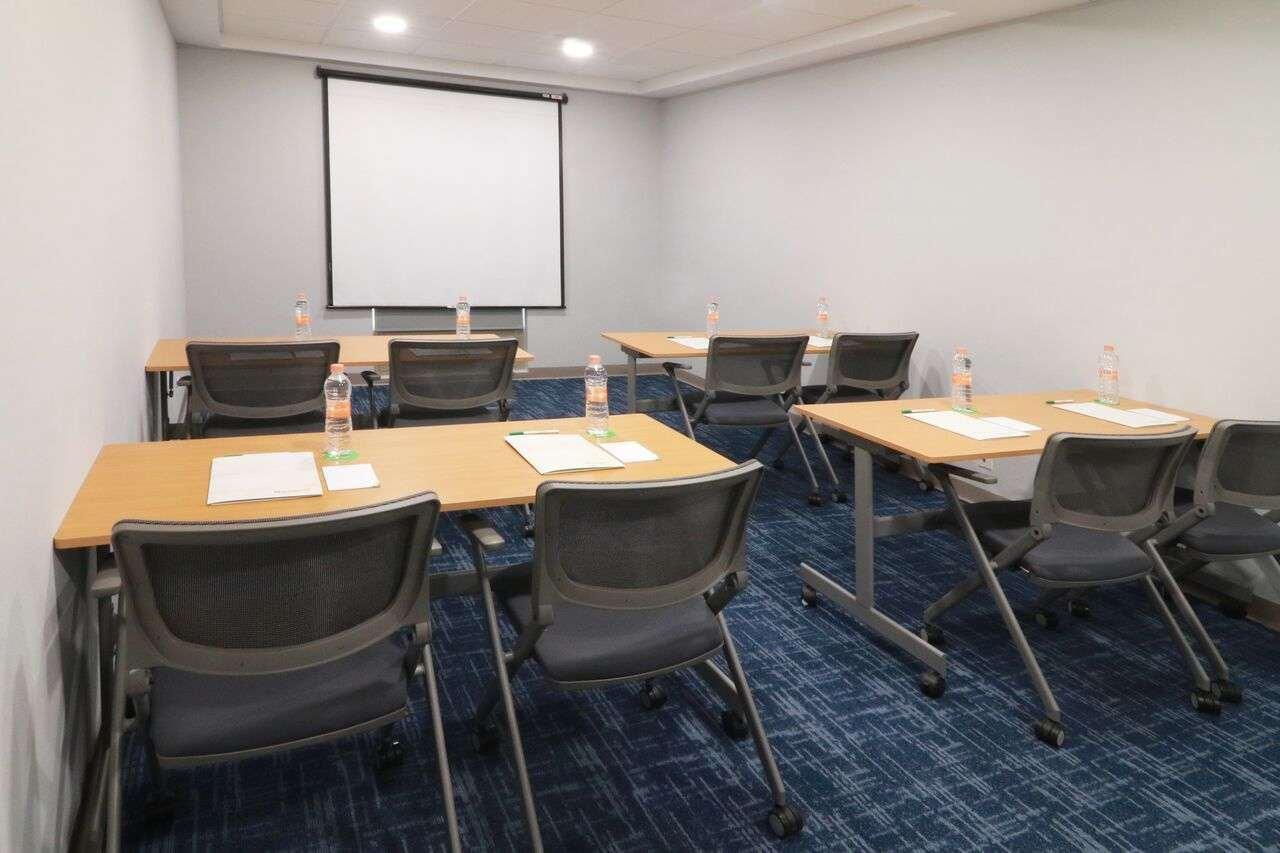 Wyndham Garden Monterrey Valle Real Екстериор снимка