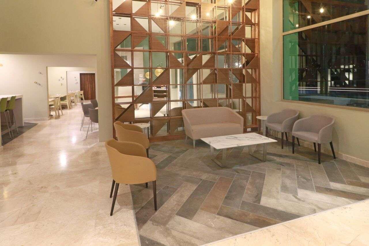 Wyndham Garden Monterrey Valle Real Екстериор снимка